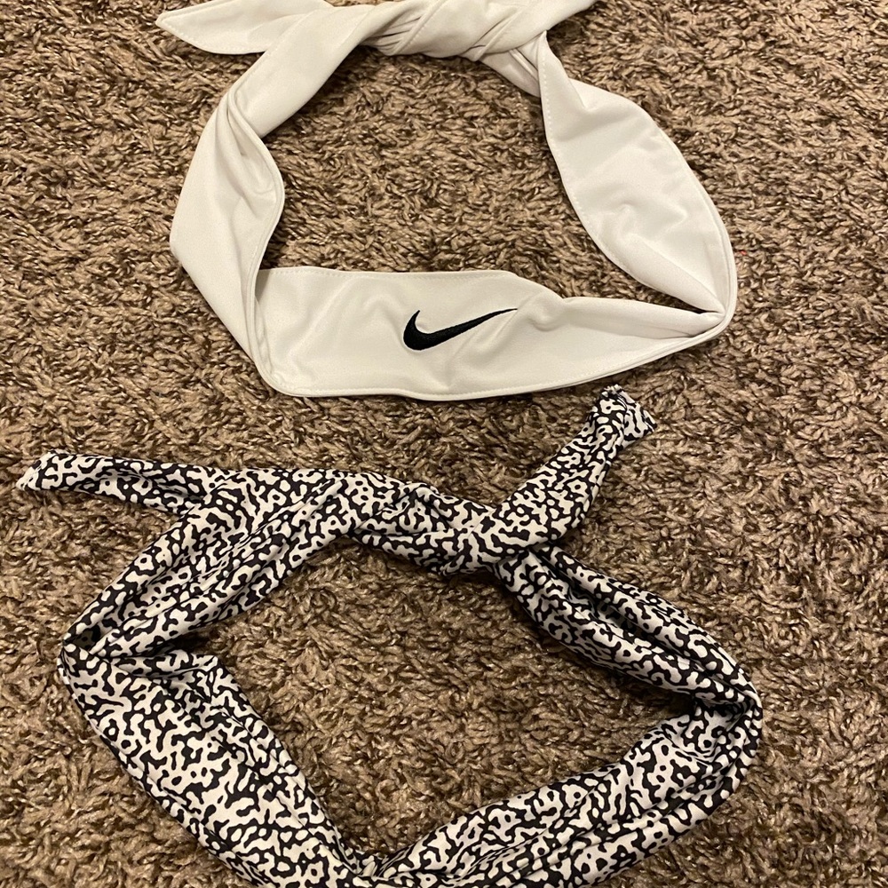 2 headbands